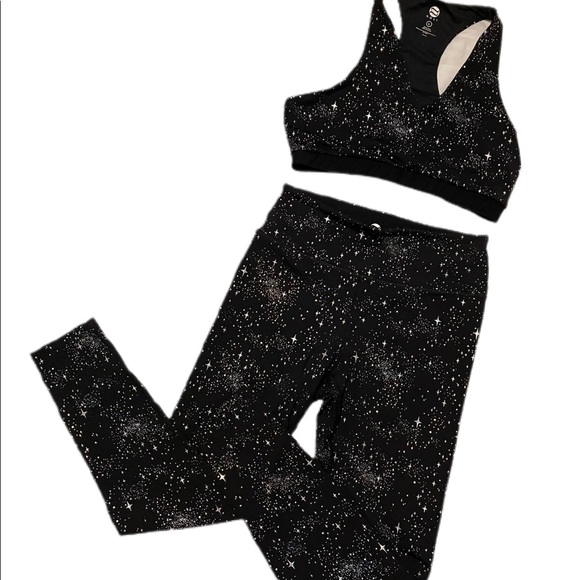 Pants - Noli Yoga Celestial Shine Leggings and Bra Set